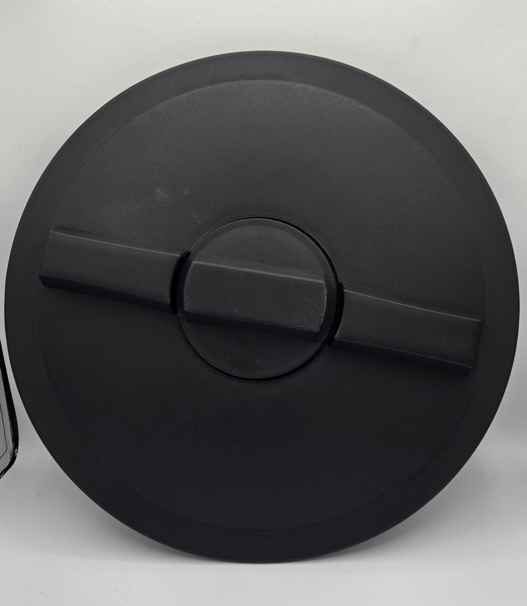 16 INCH ROTO TANK LID